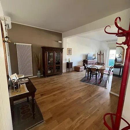 Casa Karmika